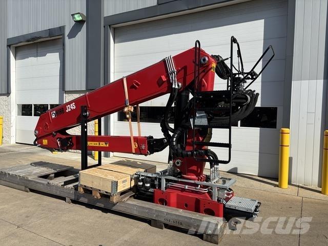 Hiab J24S 85 Ruw terrein kranen