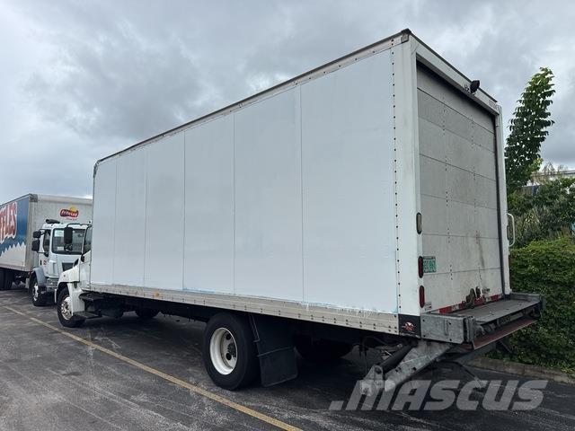 Hino 238 Bakwagens met gesloten opbouw