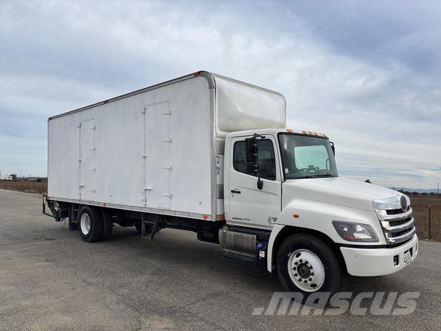 Hino 268 Bakwagens met gesloten opbouw