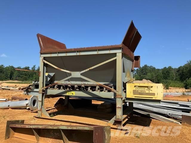  Hoover BF36-20 Feeders