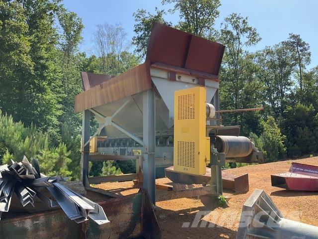  Hoover BF36-20 Feeders