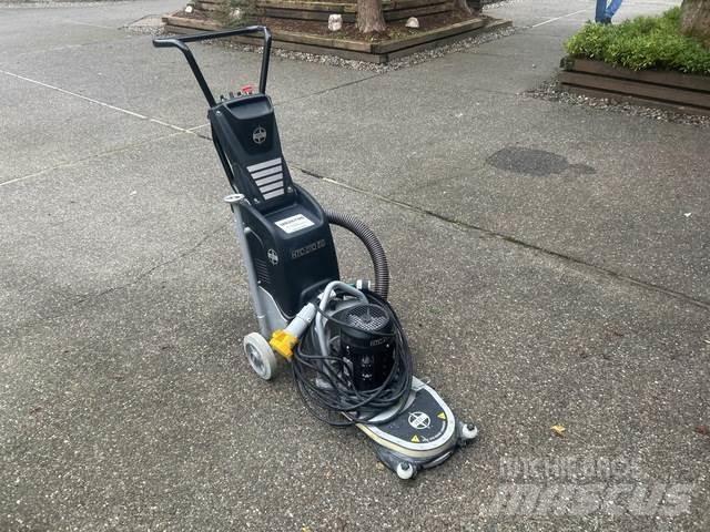 HTC 270-EG Frezen / Slijpmachines