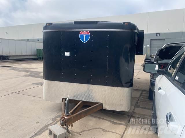 Interstate  Gesloten opbouw trailers