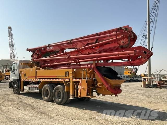 Isuzu  Betonpomptrucks