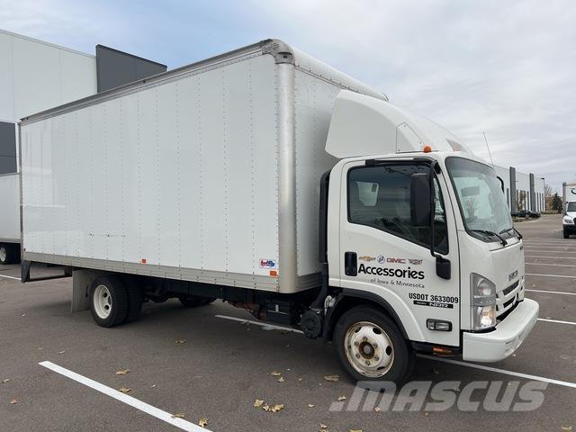 Isuzu NPR Bakwagens met gesloten opbouw