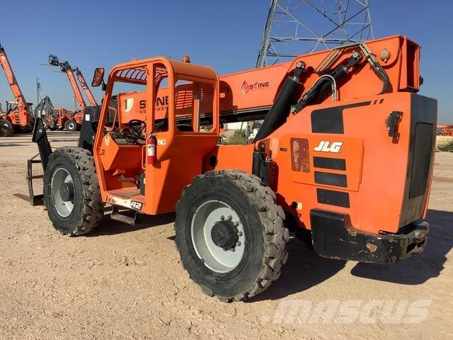 JLG 10042 Verreikers