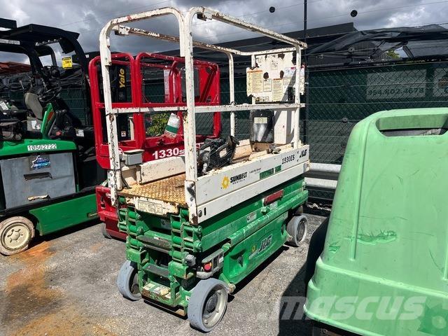 JLG 1930ES Schaarhoogwerkers