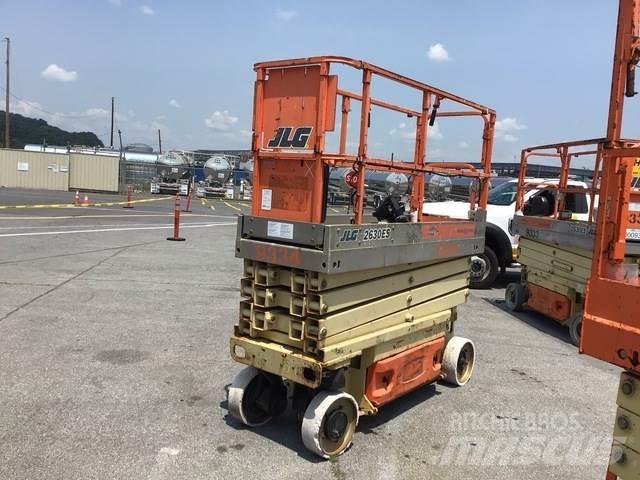 JLG 2630ES Schaarhoogwerkers
