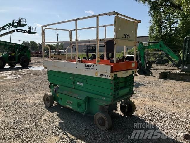 JLG 3246ES Schaarhoogwerkers