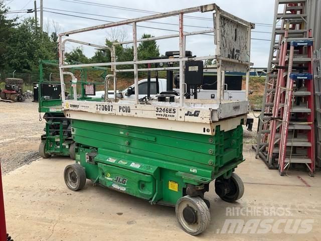 JLG 3246ES Schaarhoogwerkers