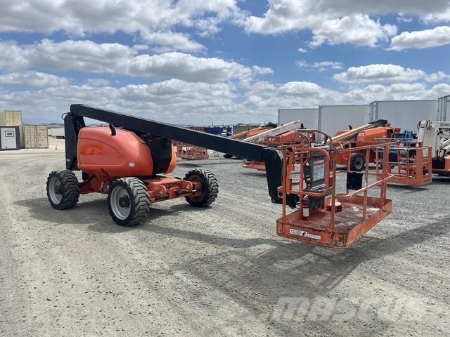 JLG 600A Knikarmhoogwerkers