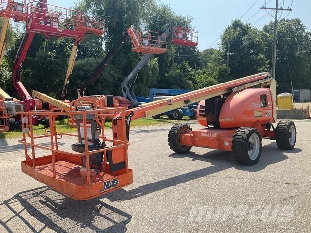 JLG 600A Knikarmhoogwerkers