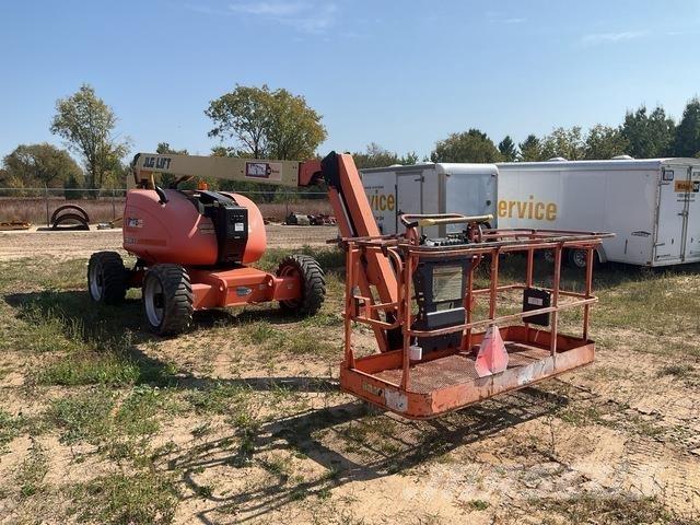 JLG 600AJ Knikarmhoogwerkers