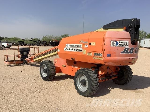 JLG 600S Telescoophoogwerkers