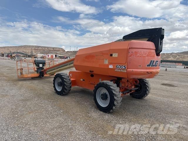 JLG 600S Telescoophoogwerkers