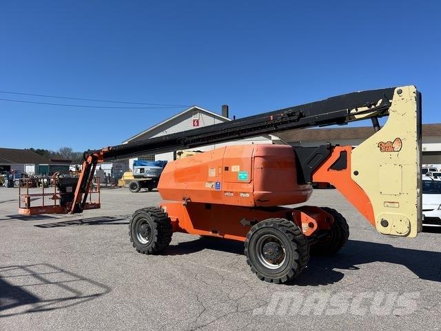 JLG 800 AJ Knikarmhoogwerkers