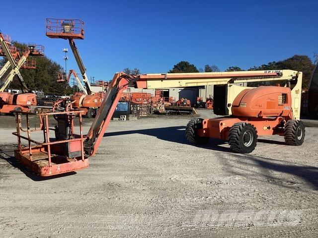 JLG 800 AJ Knikarmhoogwerkers