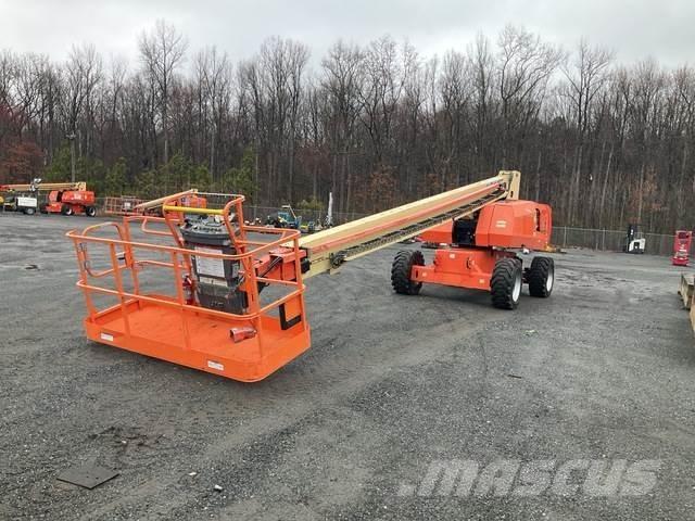 JLG 800S Telescoophoogwerkers