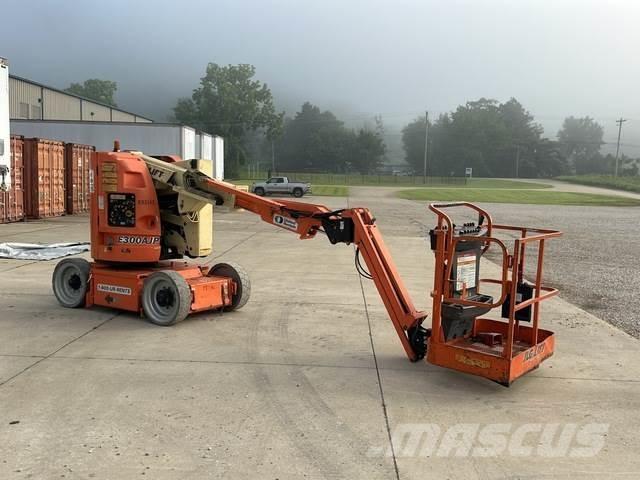 JLG E3000AJP Knikarmhoogwerkers