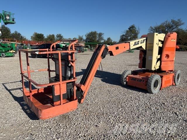 JLG E300AJ Knikarmhoogwerkers