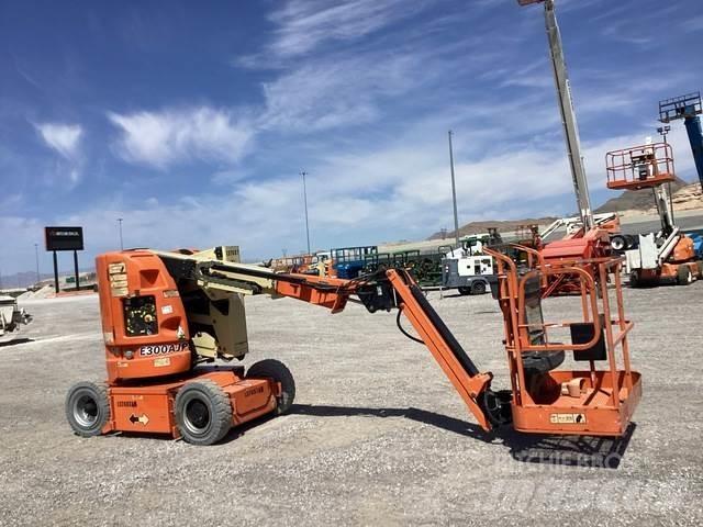 JLG E300AJP Knikarmhoogwerkers