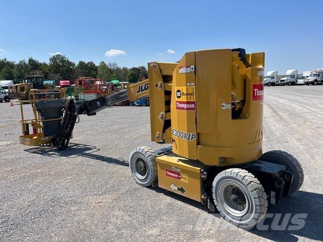 JLG E300AJP Knikarmhoogwerkers