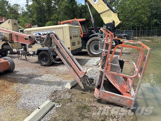 JLG E400AJP Knikarmhoogwerkers