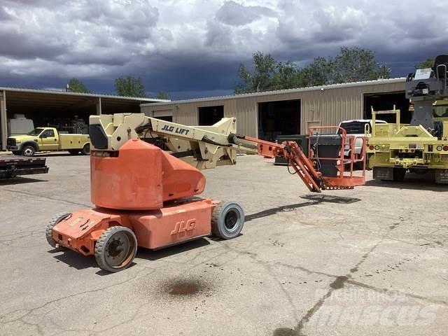 JLG E400AJPN Knikarmhoogwerkers