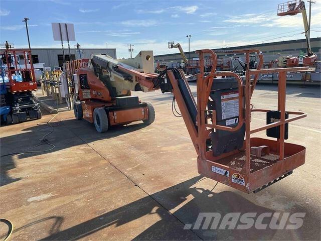 JLG E400AJPN Knikarmhoogwerkers