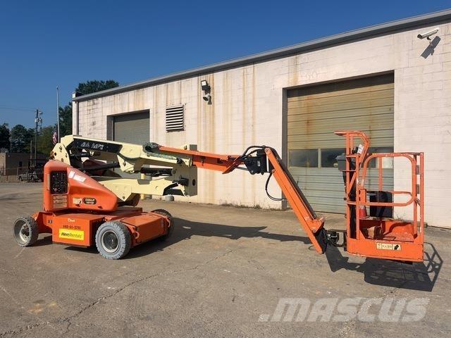 JLG E400AJPN Knikarmhoogwerkers