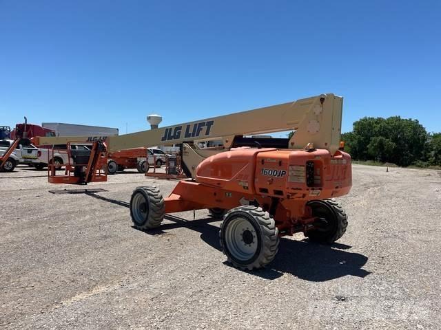 JLG M600JP Knikarmhoogwerkers