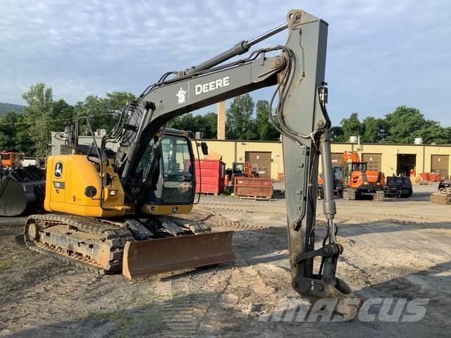 John Deere 135 Rupsgraafmachines