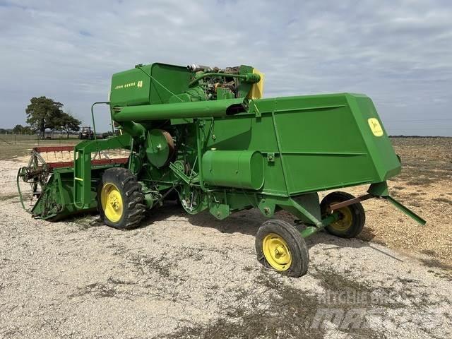 John Deere 40 Maaidorsmachines