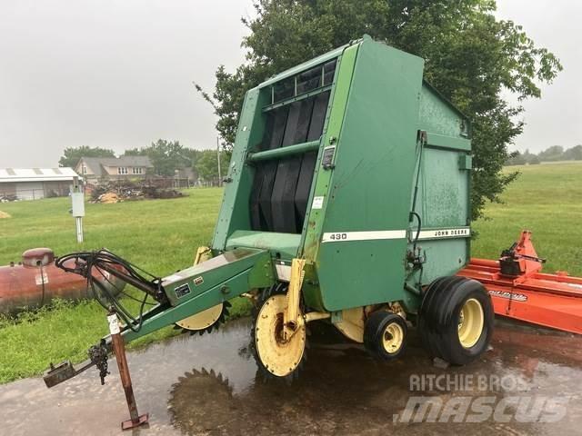 John Deere 430 Ronde-balenpersen
