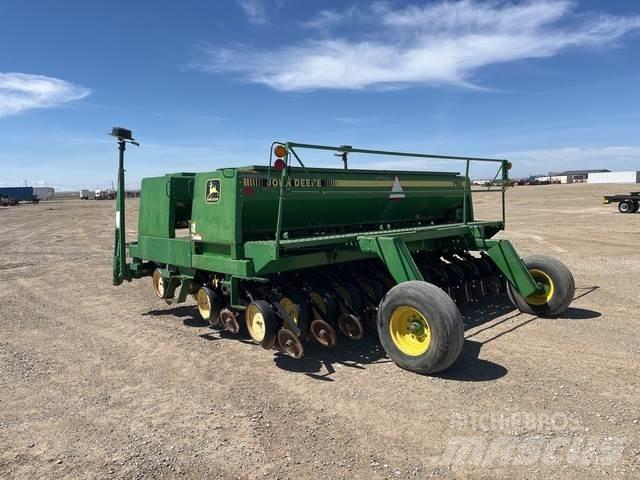 John Deere 750 Zaaimachines