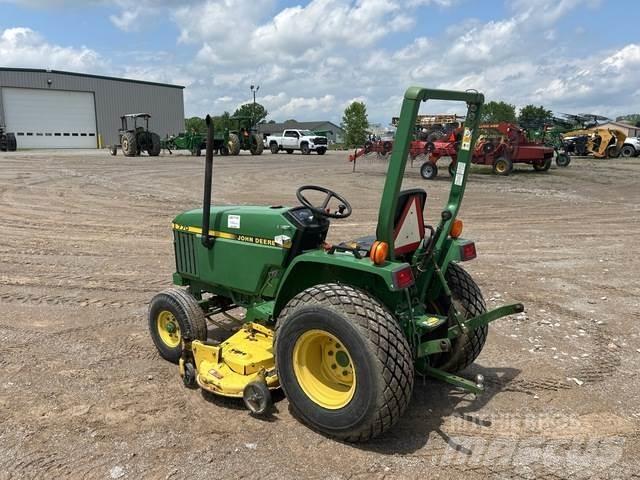 John Deere 770 Compacttrekkers
