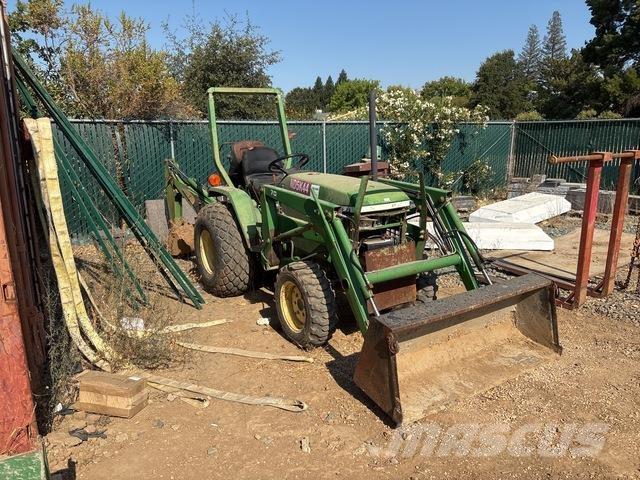 John Deere 790 Compacttrekkers