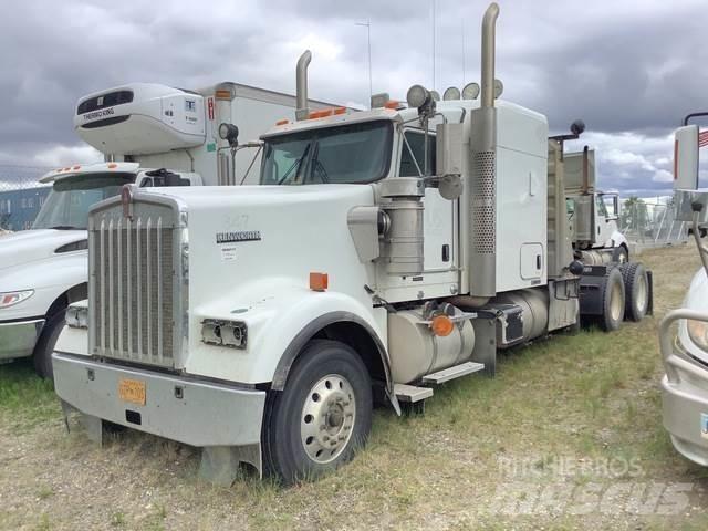 Kenworth  Trekkers