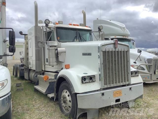 Kenworth  Trekkers