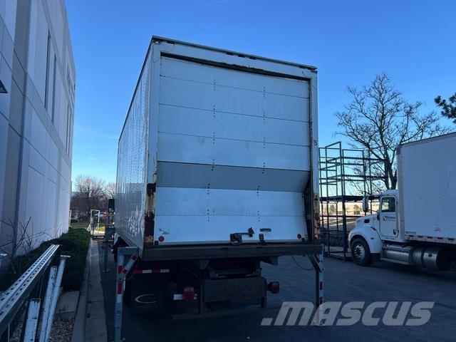 Kenworth T270 Bakwagens met gesloten opbouw