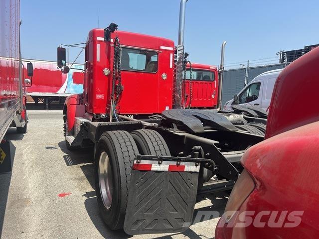 Kenworth T370 Trekkers