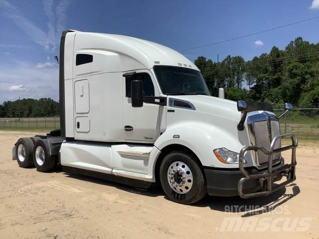 Kenworth T680 Trekkers
