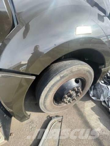 Kenworth T680 Trekkers