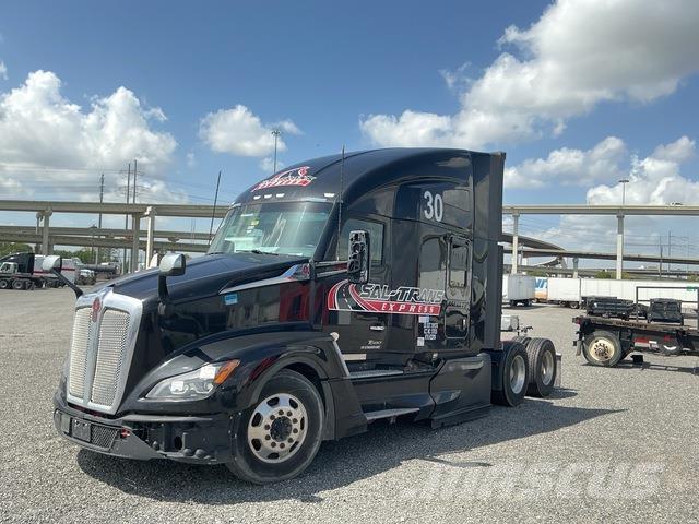 Kenworth T680 Trekkers