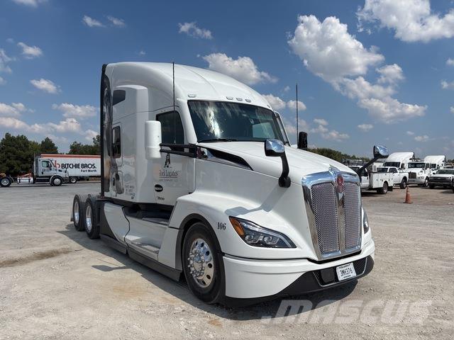 Kenworth T680 Trekkers