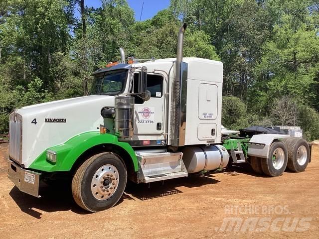 Kenworth T800 Trekkers