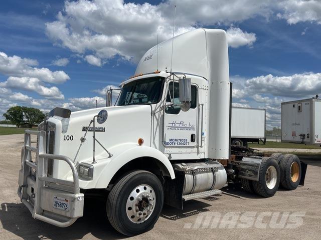 Kenworth T800 Trekkers