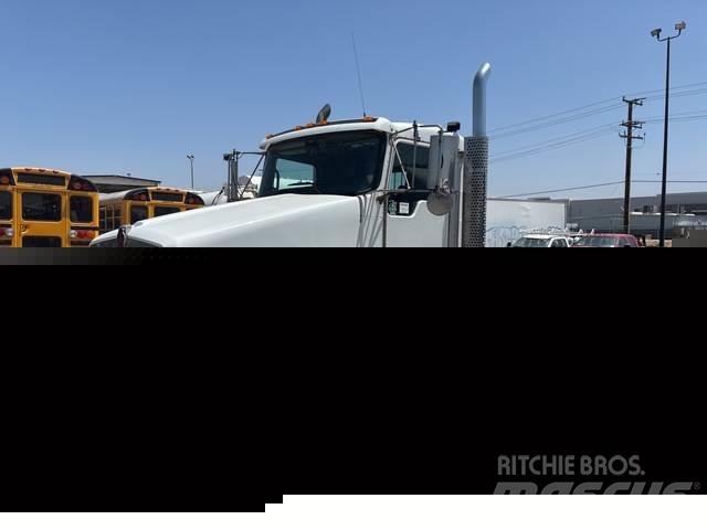 Kenworth T800 Trekkers
