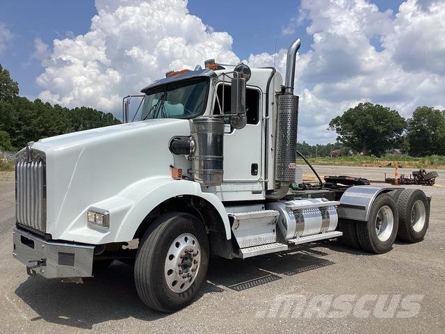 Kenworth T800 Trekkers