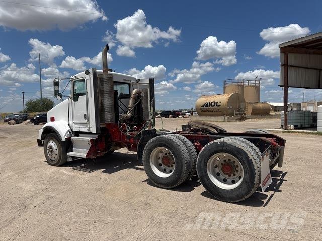Kenworth T800 Trekkers